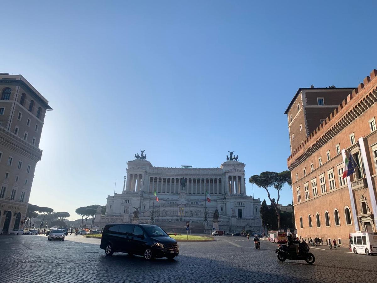 Appartamento Nel Centro Storico. Roma Exterior foto