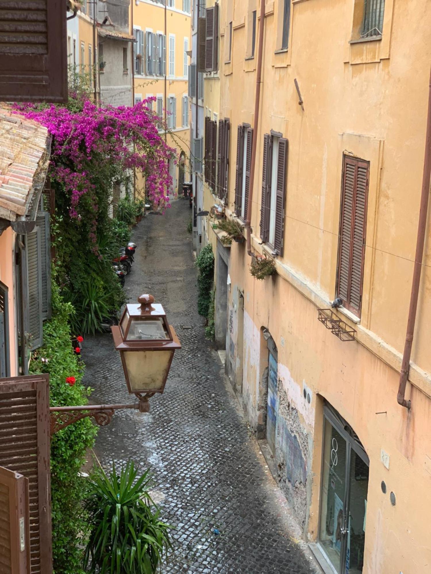 Appartamento Nel Centro Storico. Roma Exterior foto